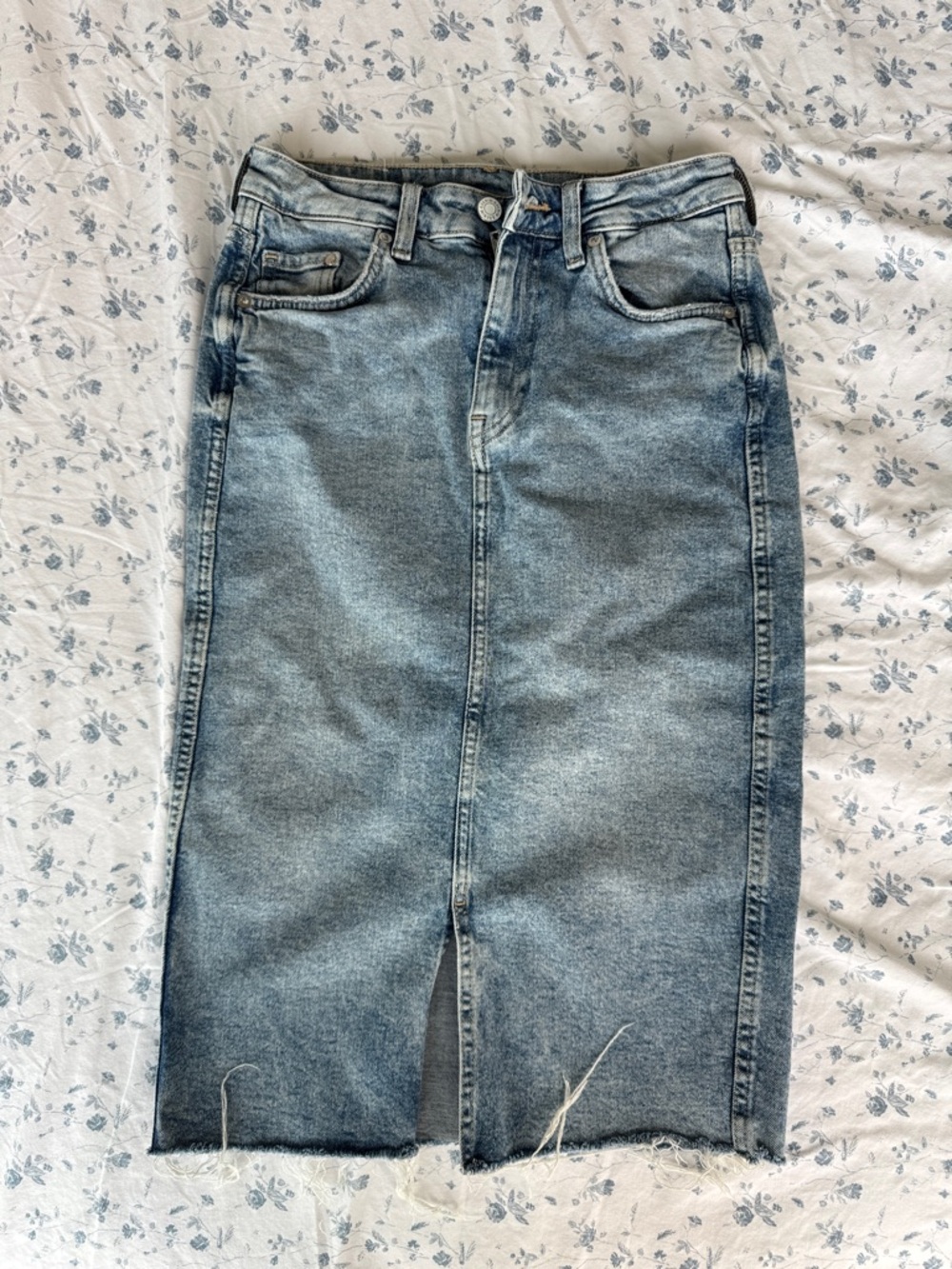 H&M Light Blue Denim Pencil Skirt with Front Slit